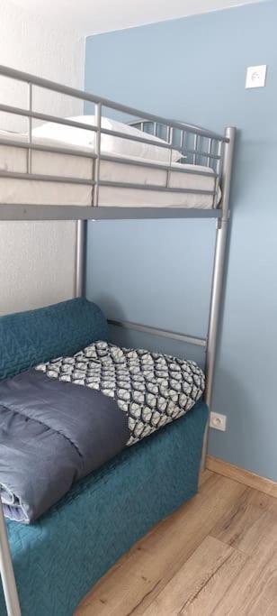 Appartement Tres Lumineux Égat Kültér fotó